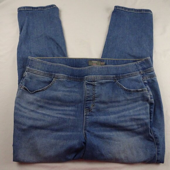 Torrid Women Feel the Fit Super Soft Lean Jean Size 2R - Picture 2 of 9